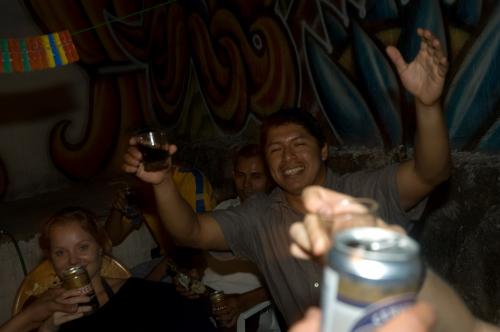 Party on med Lina, Andres, Pedro och Rene.