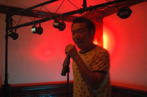Hiro karaeokar
