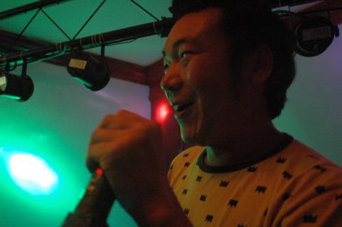 Hiro karaoke close-up