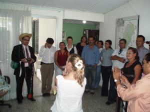 Presentutdelning på avskedslunch